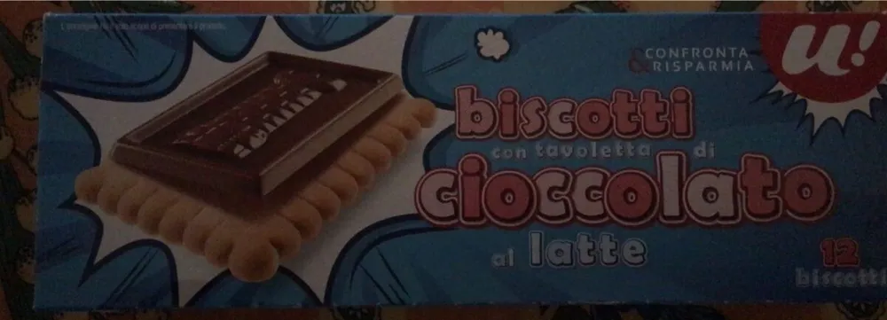 Biscotti con tavoletta di cioccolato al latte