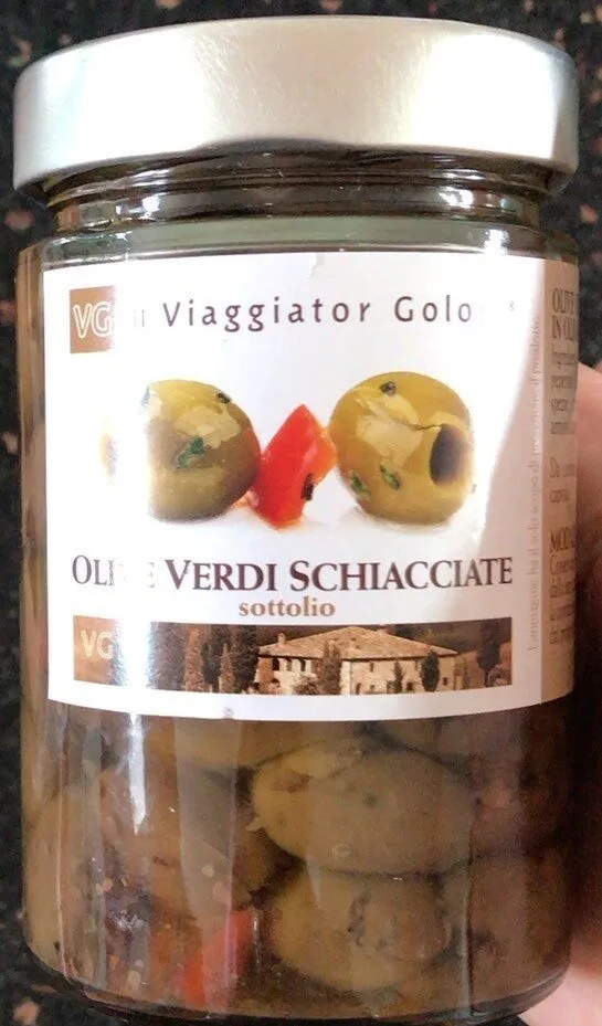 Olive verdi schiacciate