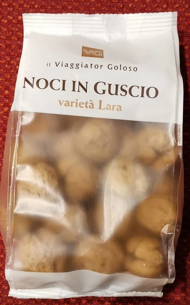 Noci in guscio varietà Lara