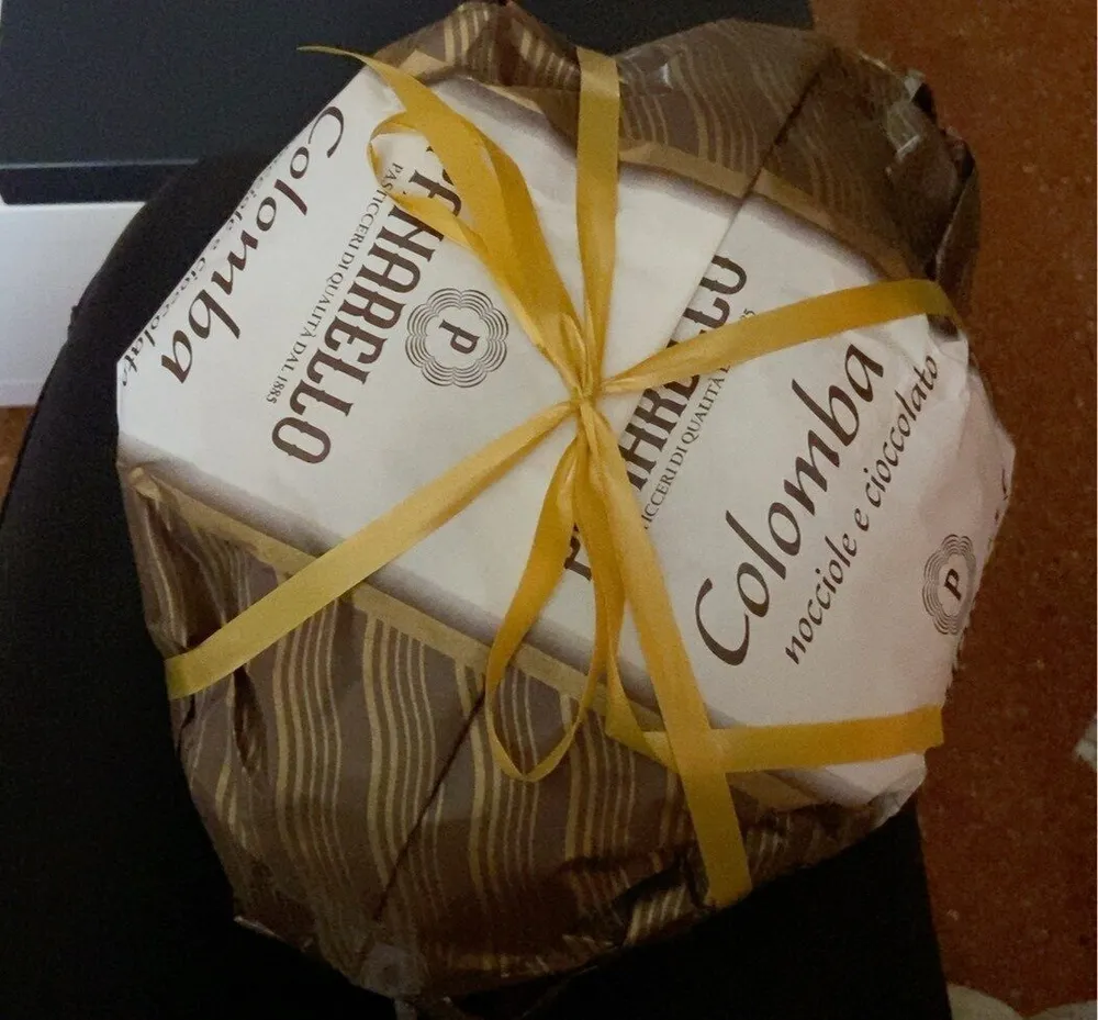 Colomba cioccolato e nocciole