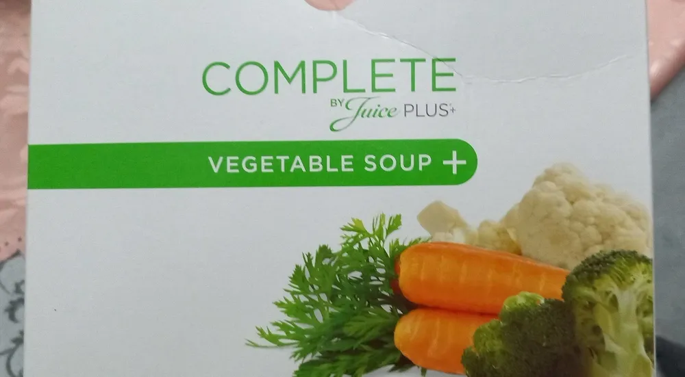 Complete vetable soup