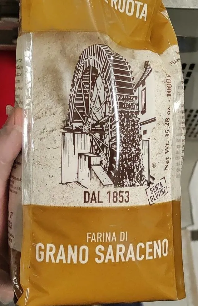 Farina di grano saraceno