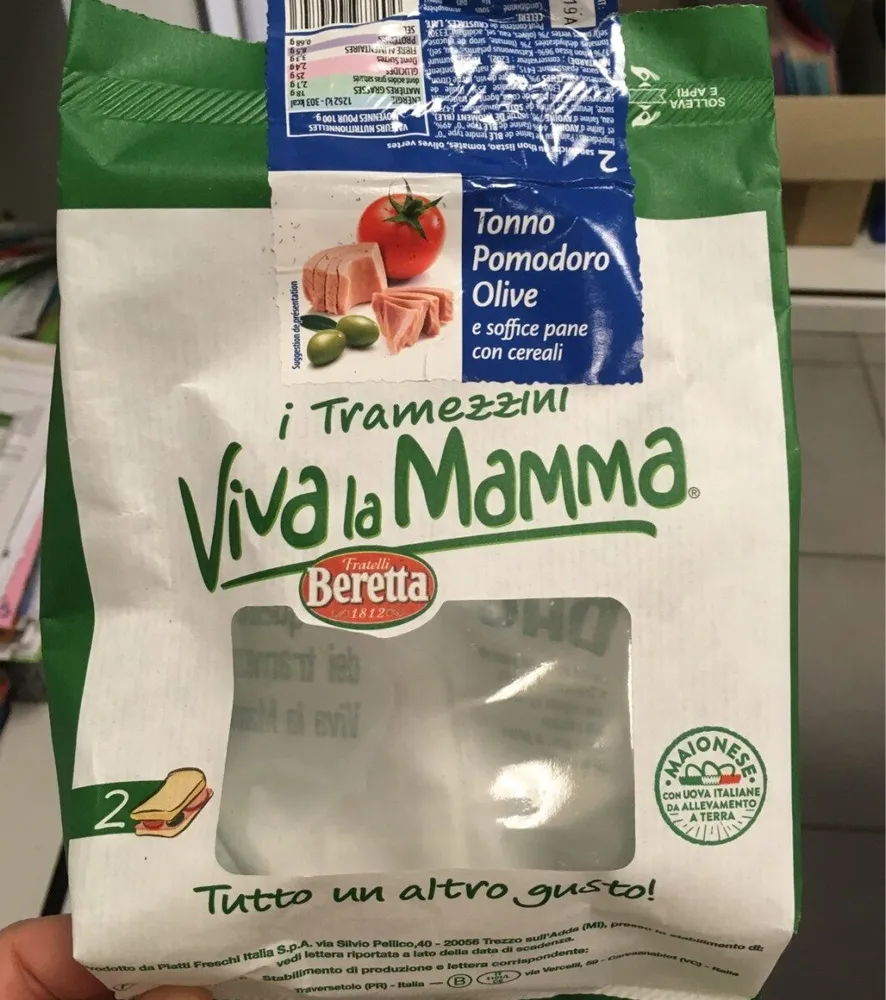 I tramezzini - Tonno pomodoro olive