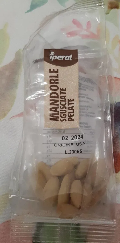 Mandorle sgusciate pelate
