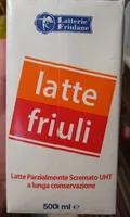 Latte parzialmente scremato UHT