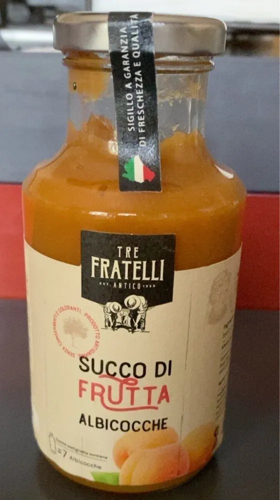 Succo di frutta albicocca