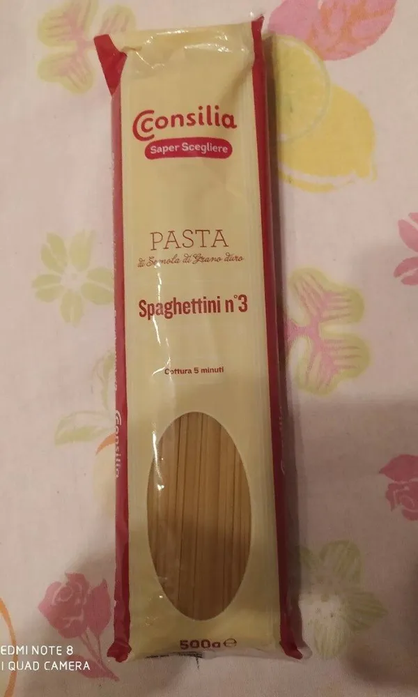 Pasta di semola di grano duro spaghetti