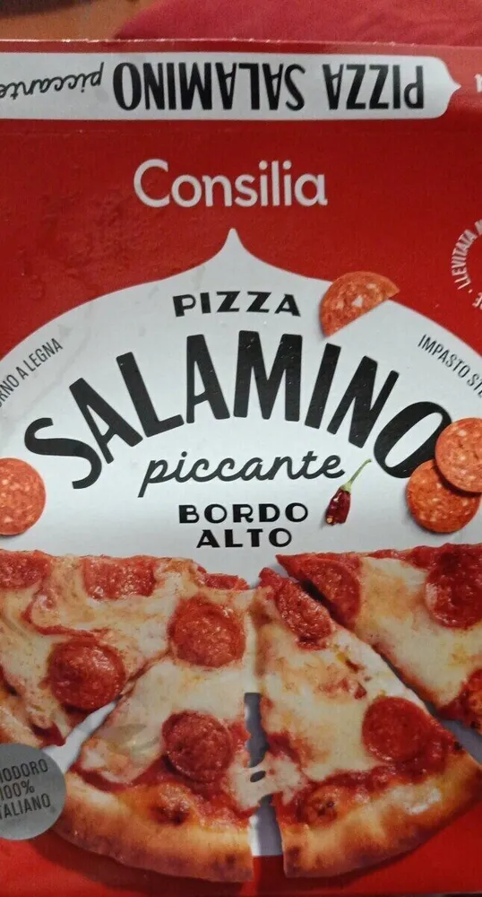 Pizza salamino piccante