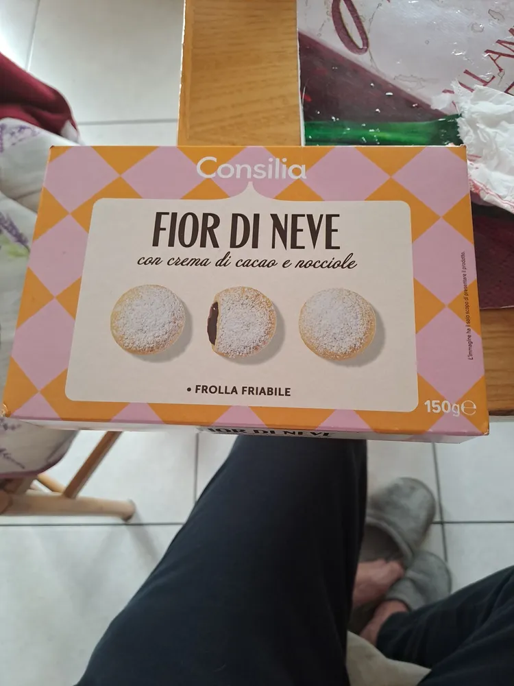 Fior di neve con crema di cacao e nocciole