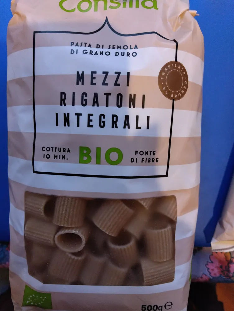 Mezzi rigatoni integrali