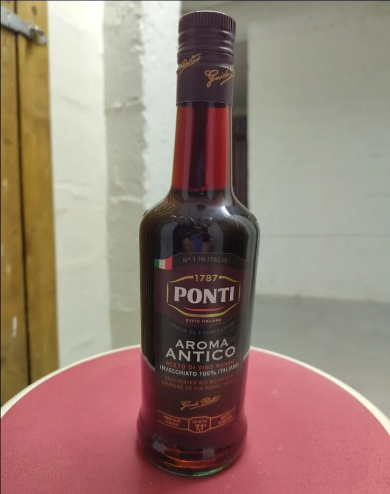 Aroma Antico Aceto Di Vino Rosso