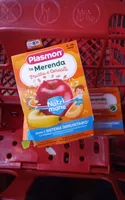 La merenda dei bambini frutta mista e cereali