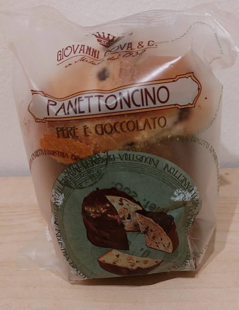 Panettoncino pere e cioccolato