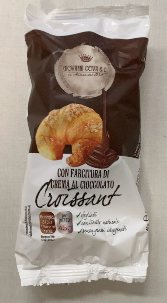Croissant con farcitura di crema al cioccolato