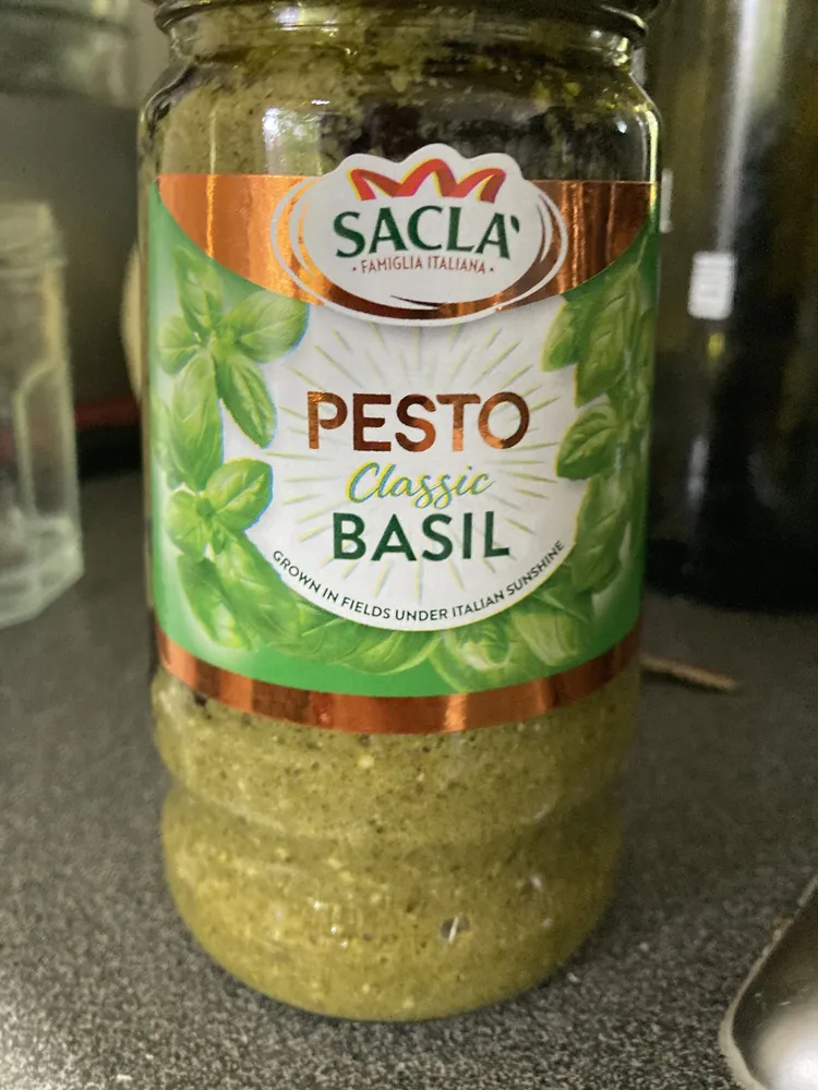 Sacla Classic Basil Pesto