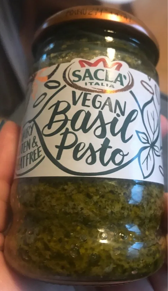 Vegan basil pesto