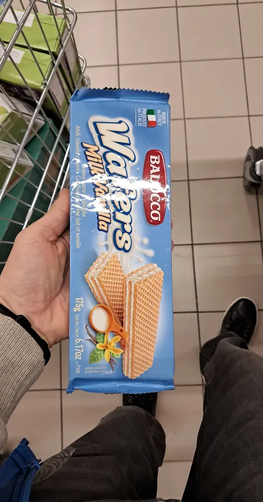 Balocco Milk Wafers -