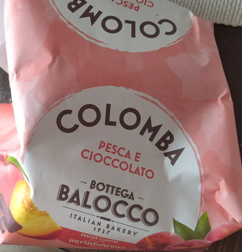 Colomba pesca e cioccolato