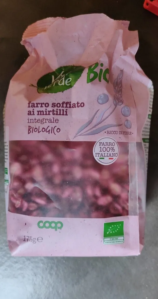 Farro soffiato ai mirtilli