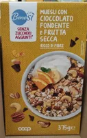 Muesli con cioccolato fondente e frutta secca