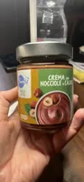 Crema con cacao e nocciole