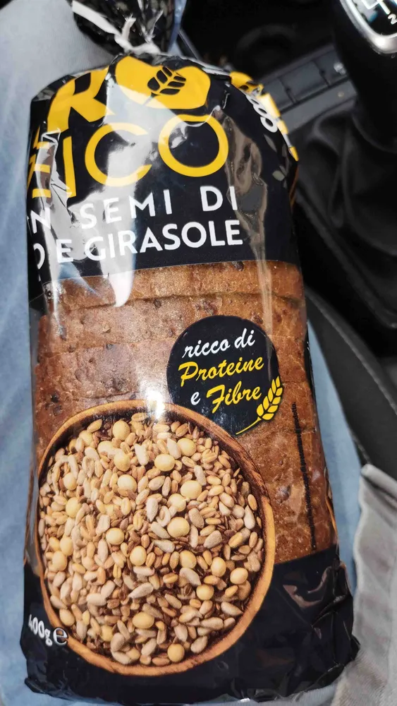 Pane proteico