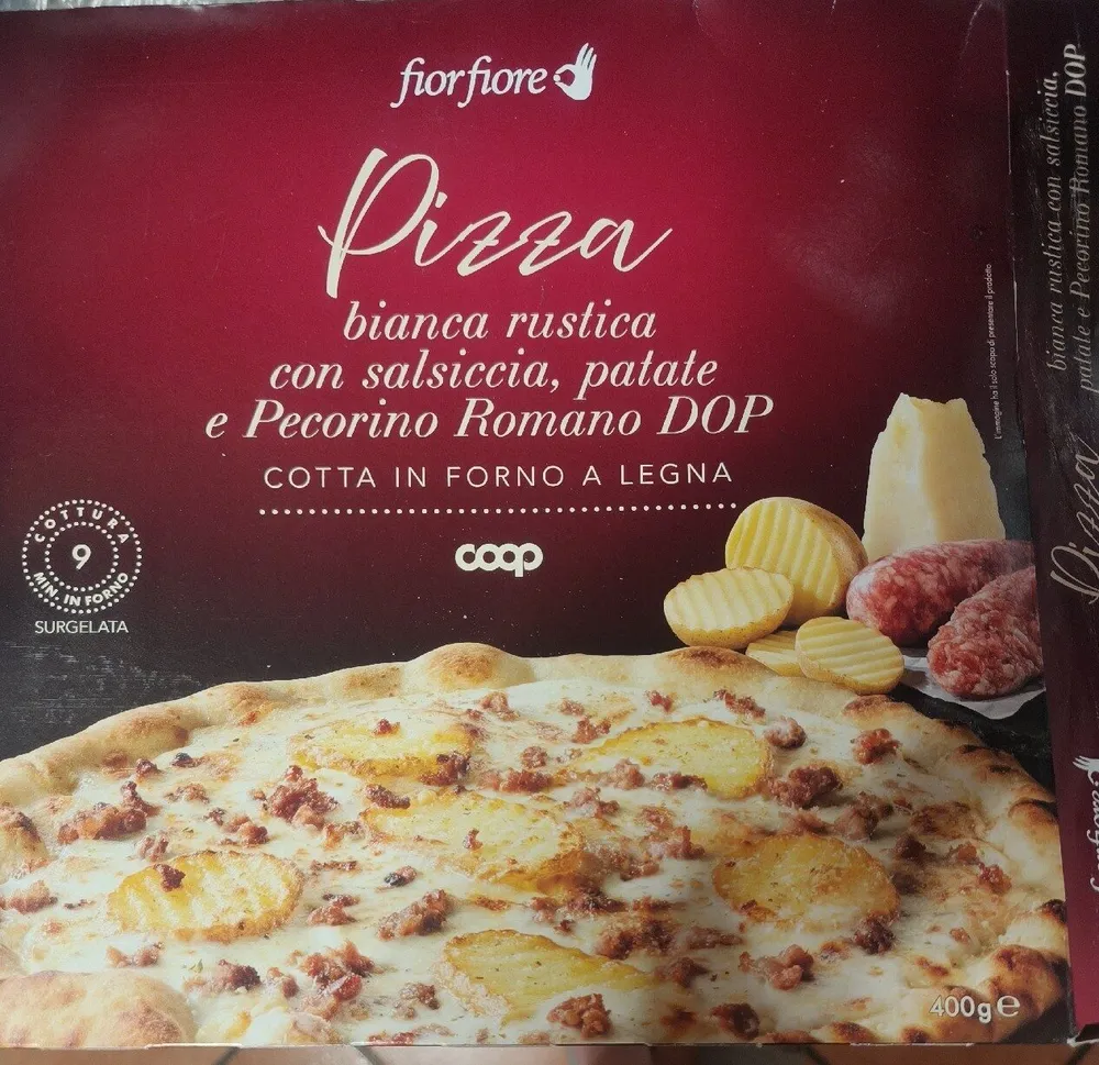 Pizza Bianca Rustica Con Salsiccia, Patate E Pecorino Romano DOP