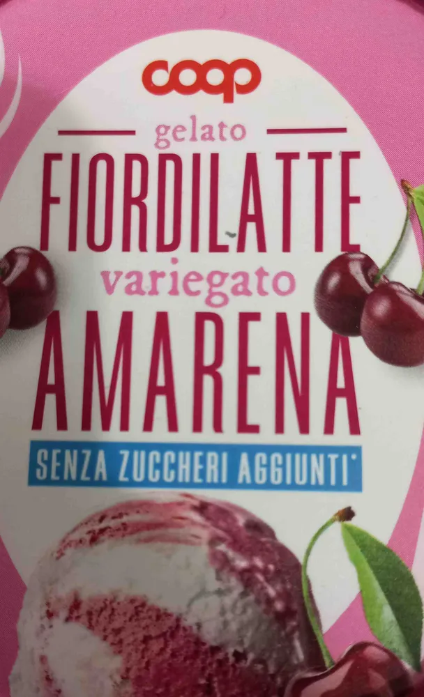 Gelato fiordilatte variegato amarena