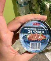 Tonno a pinne gialle all'olio di oliva con meno olio