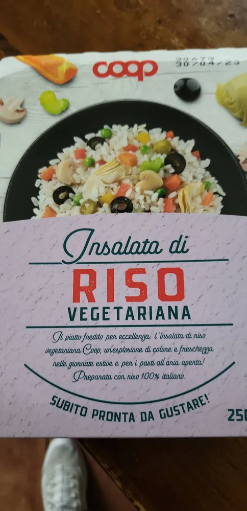 Insalata di riso vegetariana