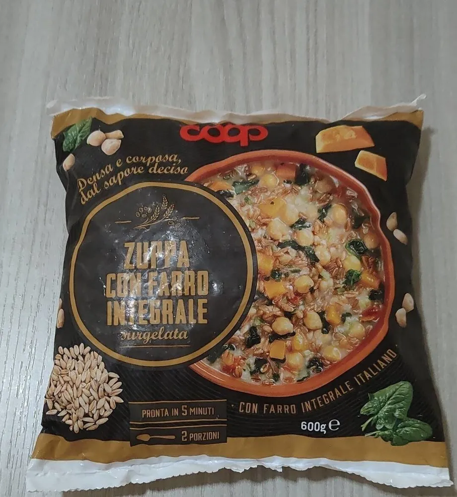 Zuppa con farro integrale