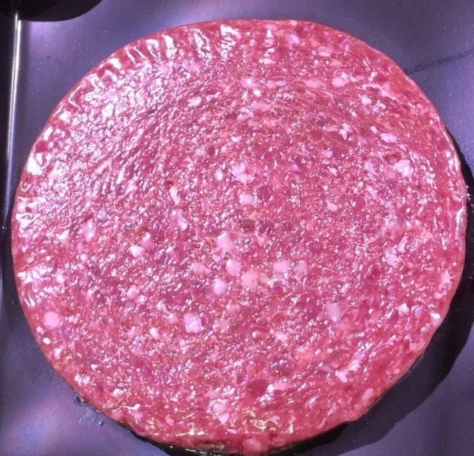 Hamburger bovino con parmigiano e aceto balsamico