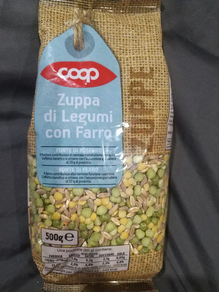 Zuppa di legumi con farro