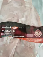 Mortadella con pistacchio