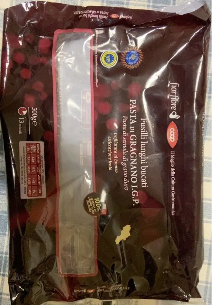 Fusilli lunghi bucati