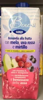 Bevanda alla frutta con mela, uva rossa e myrtillo