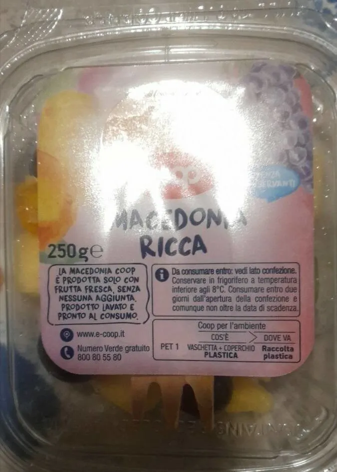 Macedonia ricca