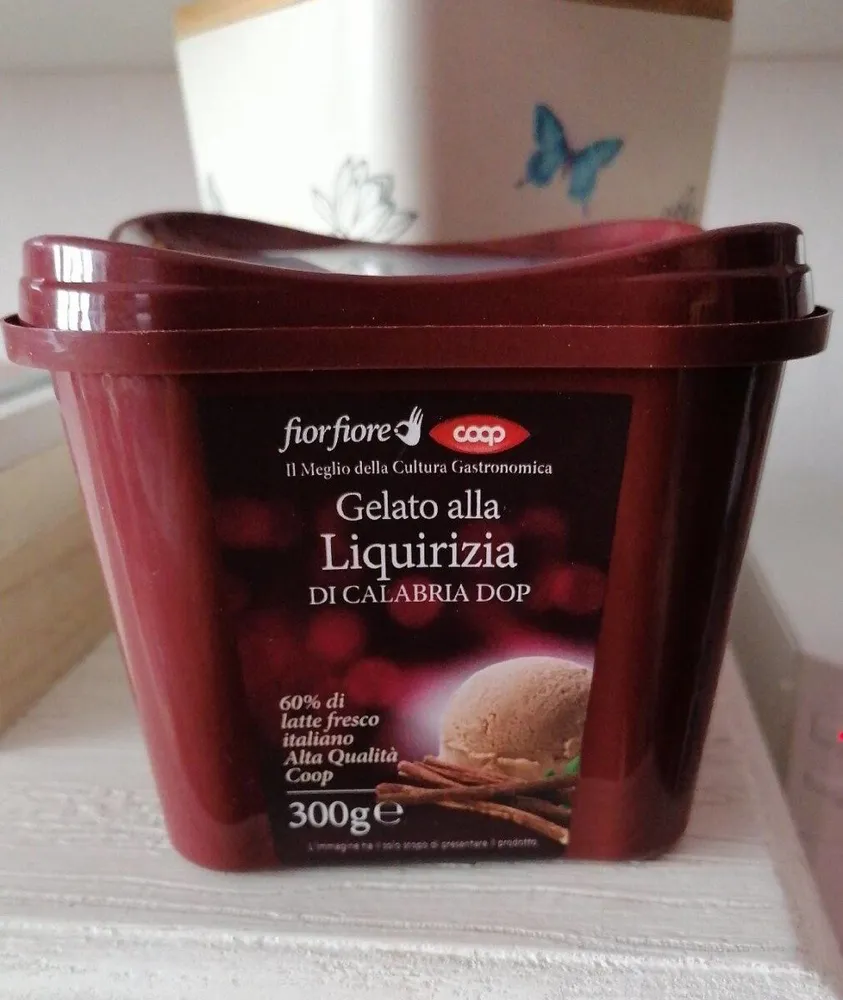 Gelato alla liquirizia
