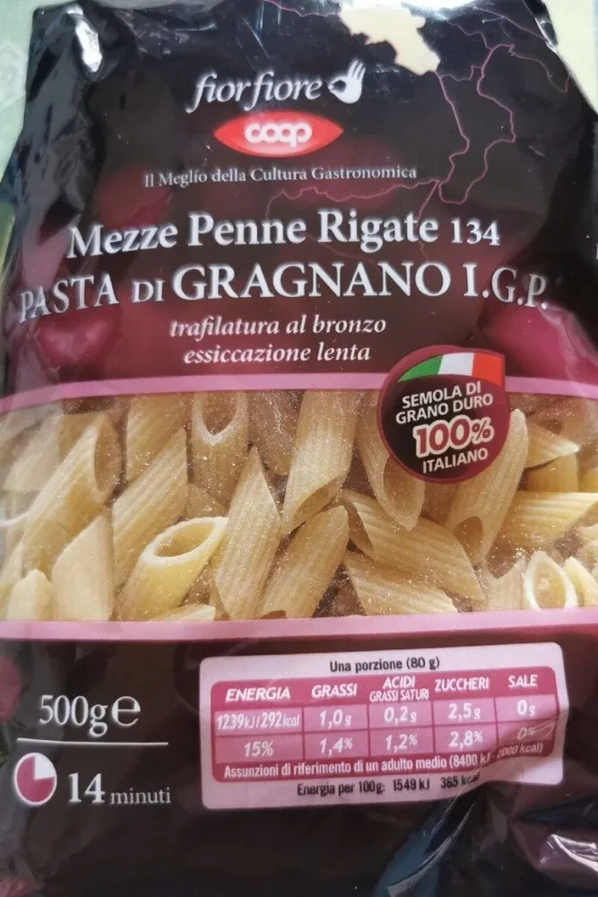 Mezze penne rigate Pasta di Gragnano