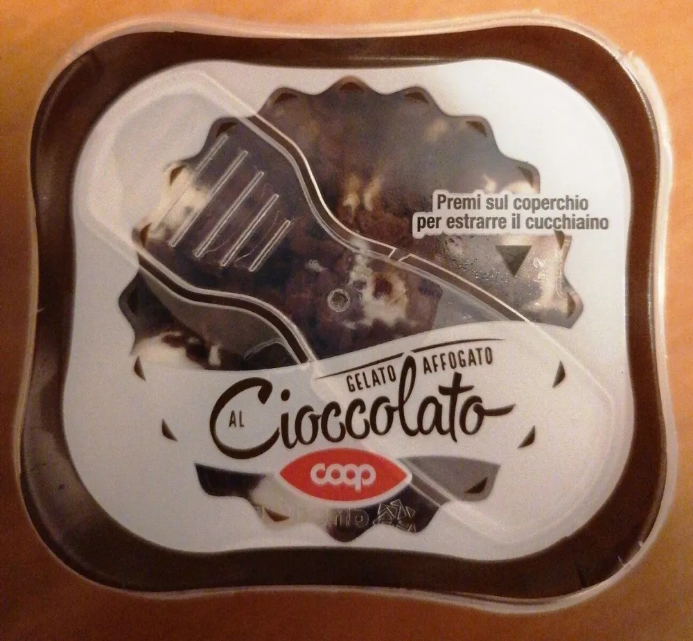 Gelato affogato al cioccolato