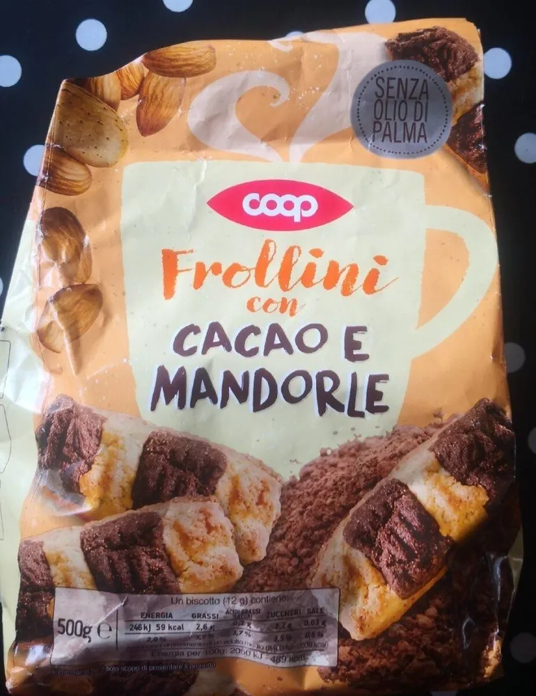 Frollini con cacao e mandorle