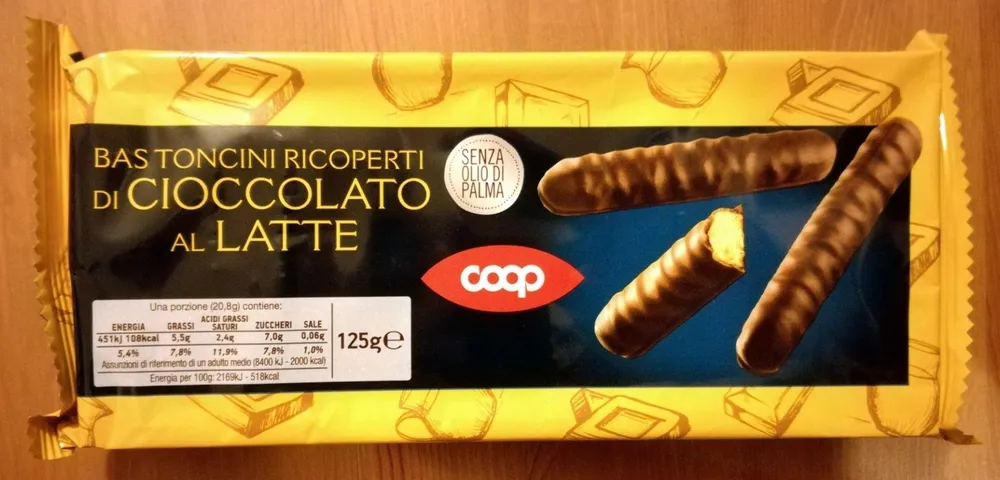 Bastoncini ricoperti di cioccolato al latte