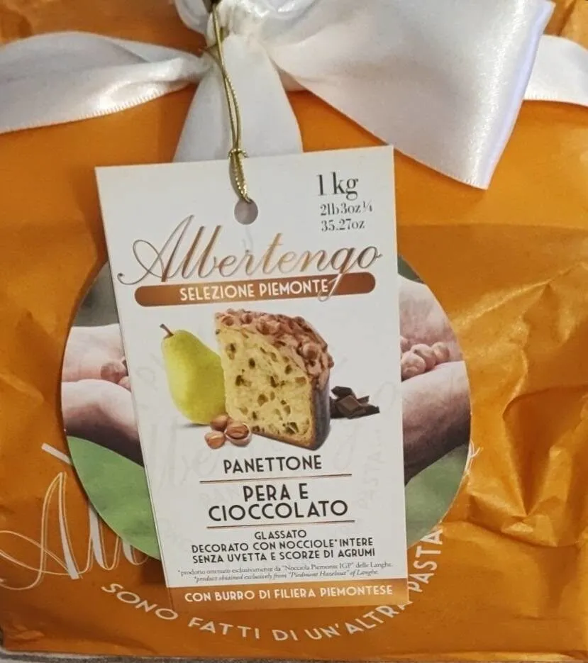 Panettone pera e cioccolato con glassa