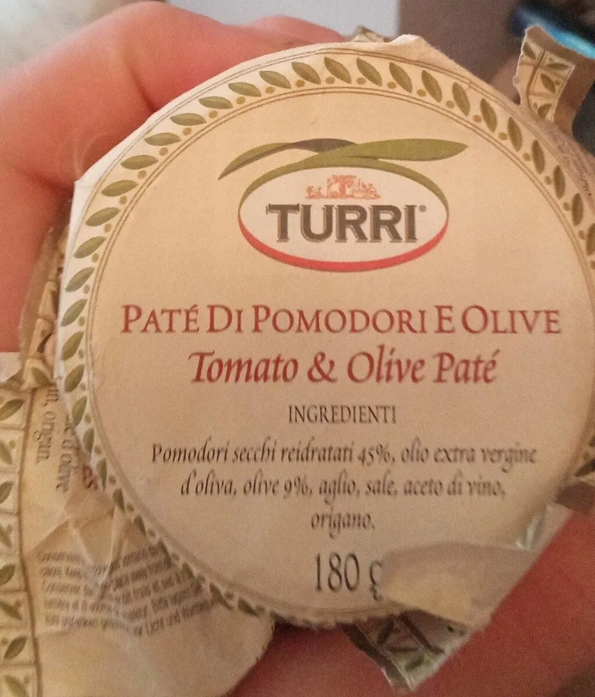 Paté di pomodori e olive