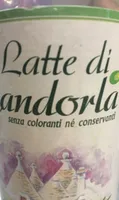 Fiume Sciroppo Di Latte Di Mandorla