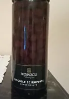 Visciole sciroppate denocciolate
