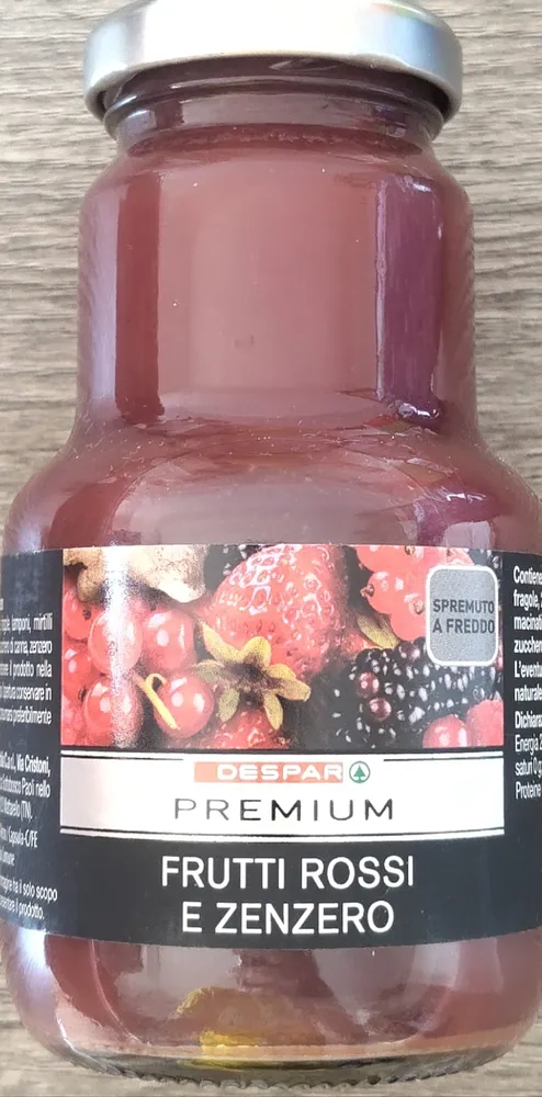 Succo di frutti rossi e zenzero