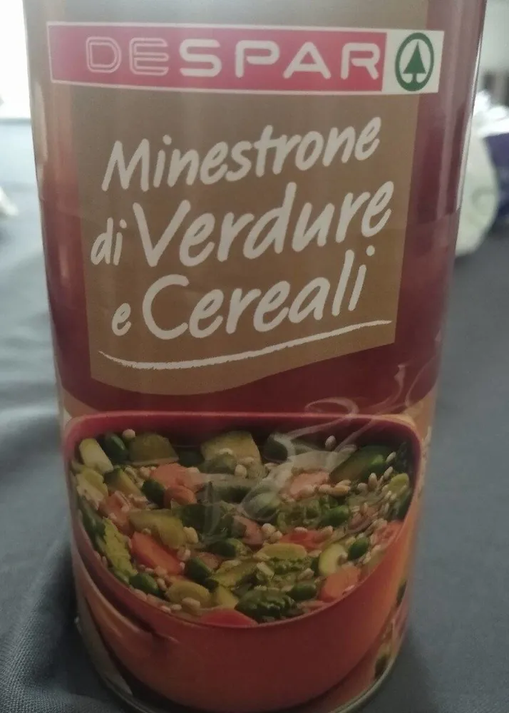 Minestrone di verdure e cereali