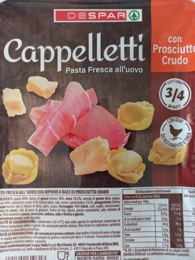 Cappelletti con prosciutto crudo
