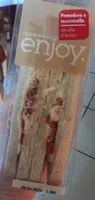 Tramezzini pomodoro e mozzarella